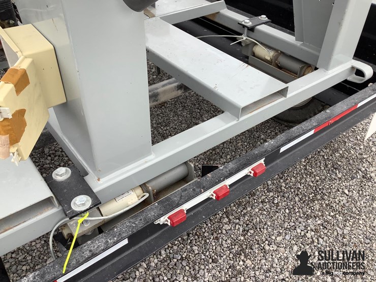 2011-speed-king-t/a-seed-tender-image-11