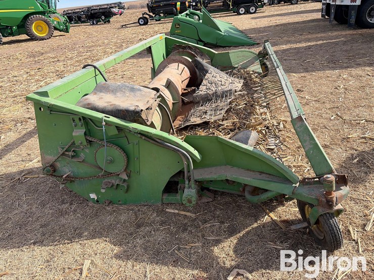 john-deere-212-image-4