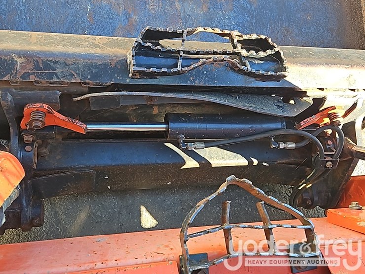 2017-kubota-svl75-2-image-18