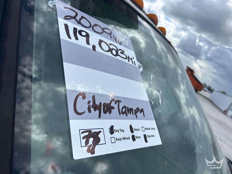 2009-ford-f550-image-33