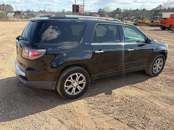 2016-gmc-acadia-slt-image-3