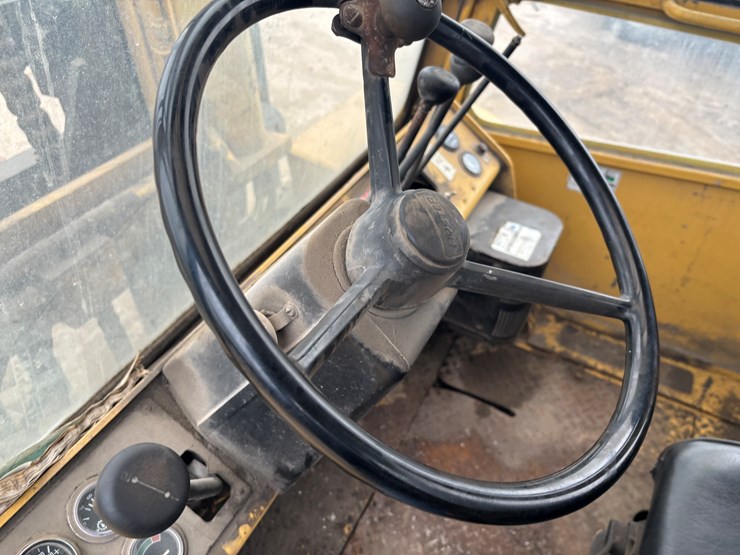 #2302-•-hyster-275-forklift-image-42