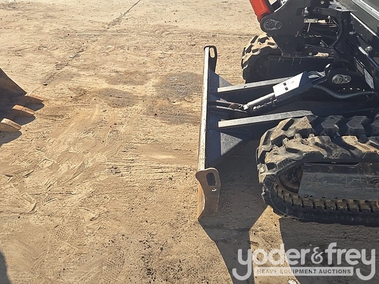 2022-kubota-u25-image-14