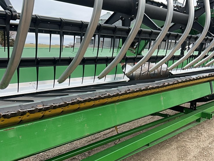 2013-john-deere-640-image-43