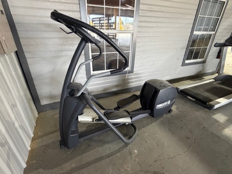 #34119-•-precor-efx524-elliptical-image-2