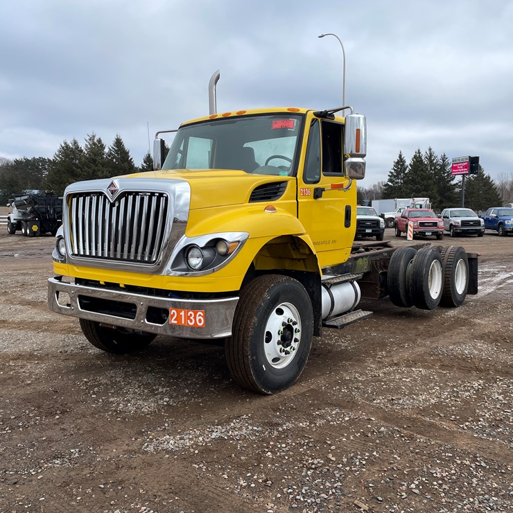 #1030 • 2011 International Truck Tractor (Has MN Title)