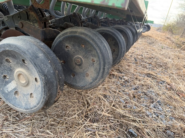 john-deere-35-image-33