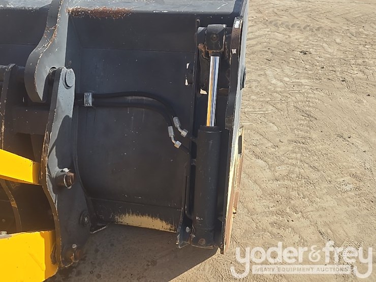 2017-jcb-3cx-image-22