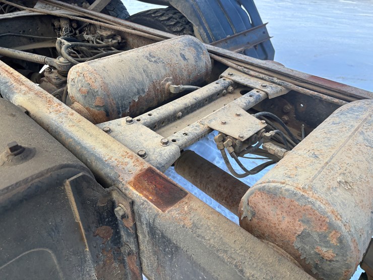 1989-cummins-855-image-47