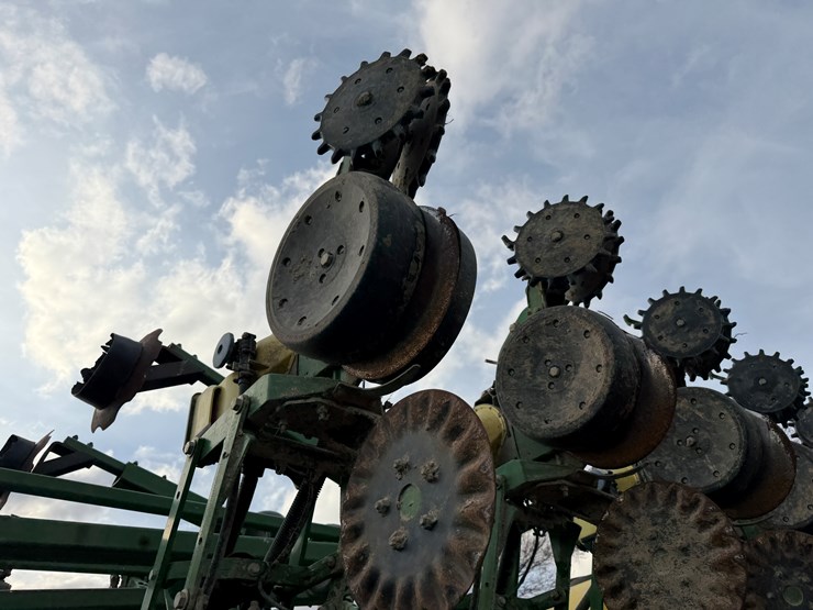 john-deere-1790-image-66