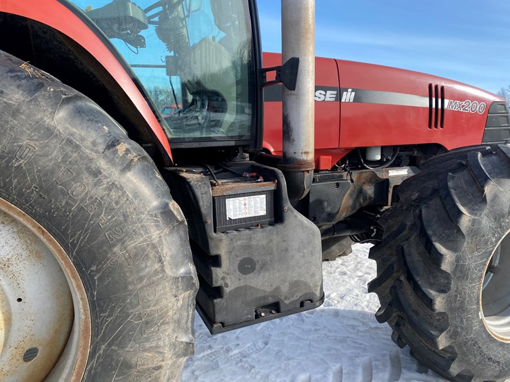 #120-•-2001-case-mx200-magnum-tractor-(colfax,-wi)-image-28