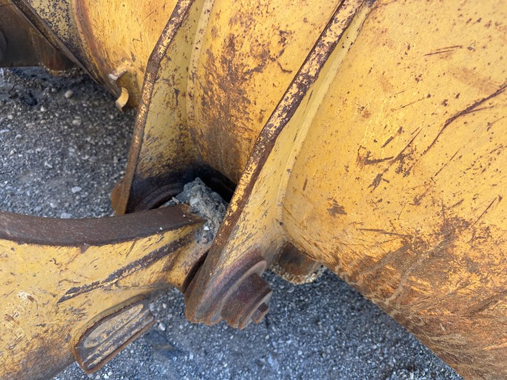 caterpillar-963-image-29