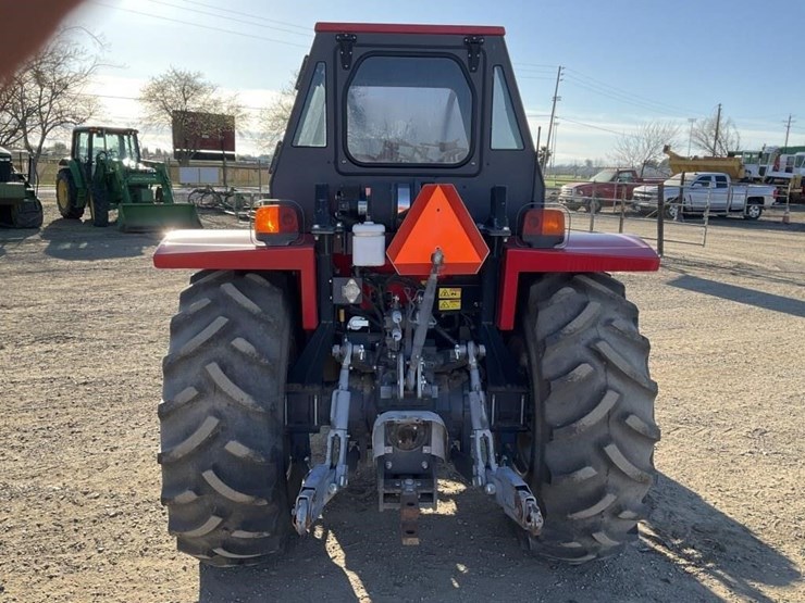massey-ferguson-4610-image-8