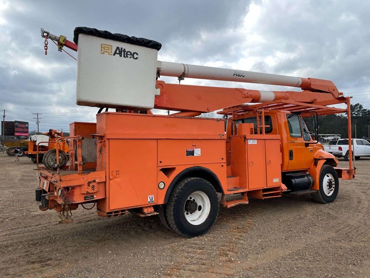 2003-international-durastar-4300-image-3