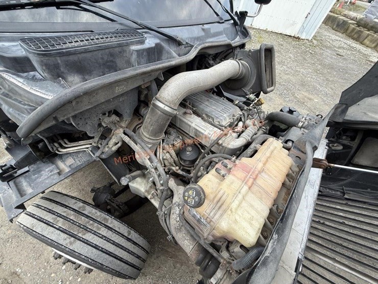 2017-international-prostar-image-65