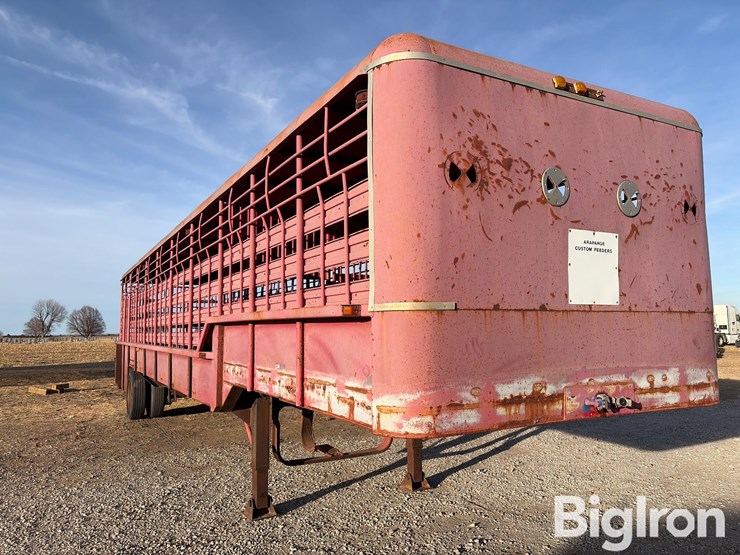 1990-gooseneck-s/a-livestock-trailer-image-4