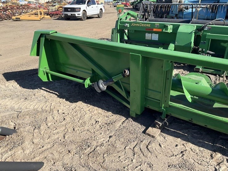 john-deere-843-image-10