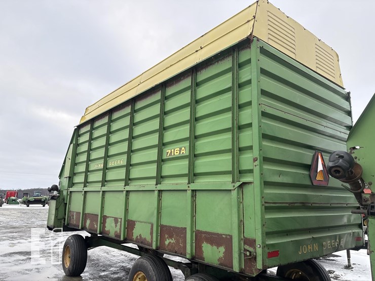 john-deere-716a-image-8