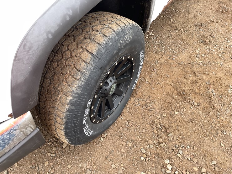 2009-chevrolet-colorado-image-13