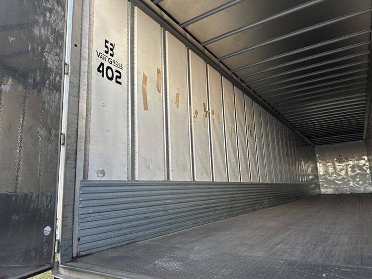 2019-utility-53'-image-20