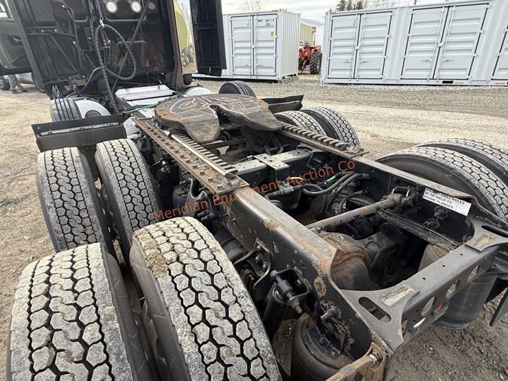 2017-international-prostar-image-59