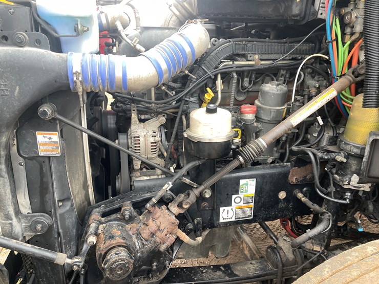 2019-kenworth-t880-image-32