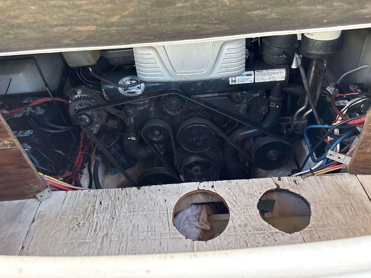 2013-29ft.-larson-lxi292-boat-with-30ft-t/a-loadmaster-boat-trailer-image-22