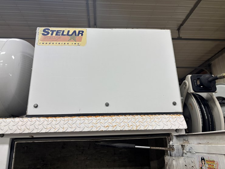 1987-peterbilt-379-image-46