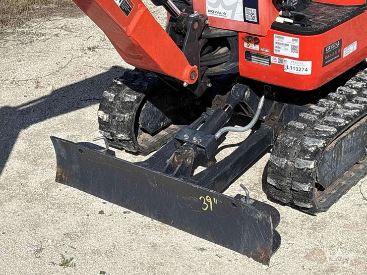 2022-kubota-u10-5-image-17