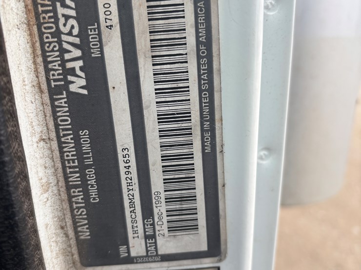 2000-international-4700-image-69