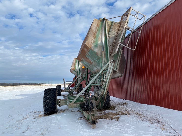 richardton-975-image-2