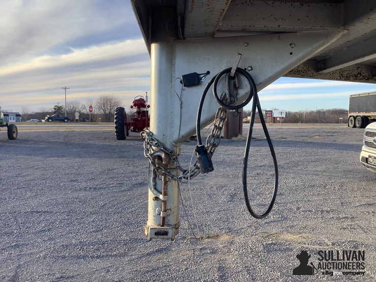 1998-chaparral-trailer-image-18