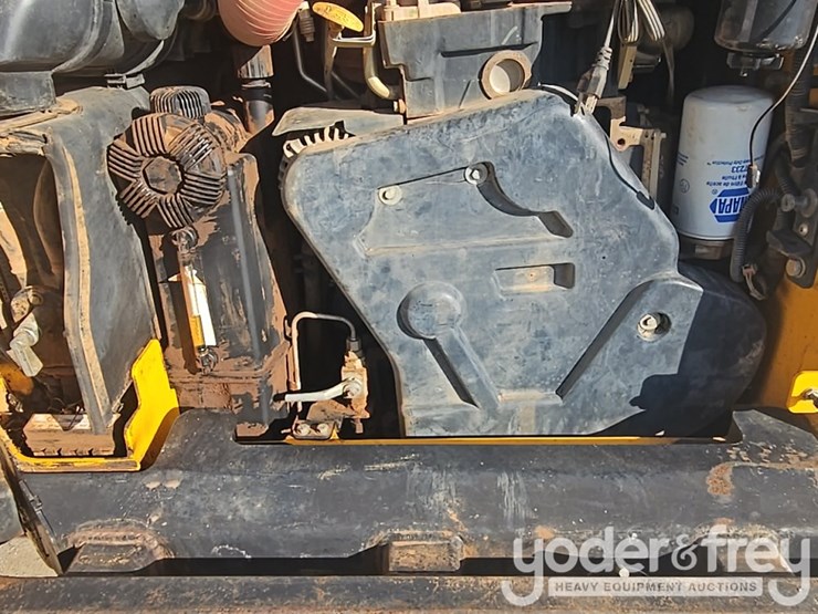 2019-jcb-270t-image-19