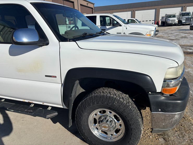 2002-chevrolet-2500-image-17