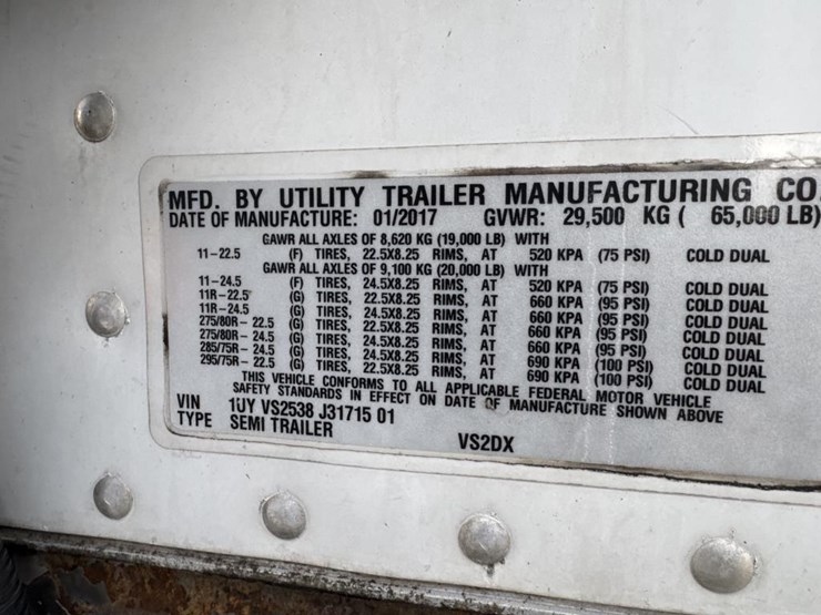 2017-utility-53'-image-31