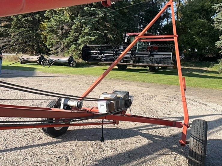 53’-x-8”-sakundiak-auger-with-10-hp-baldor-single-phase-220-electric-motor,-equipped-with-12-v-power-lift-image-15