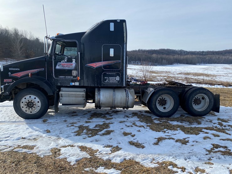 1999-kenworth-t800-image-10
