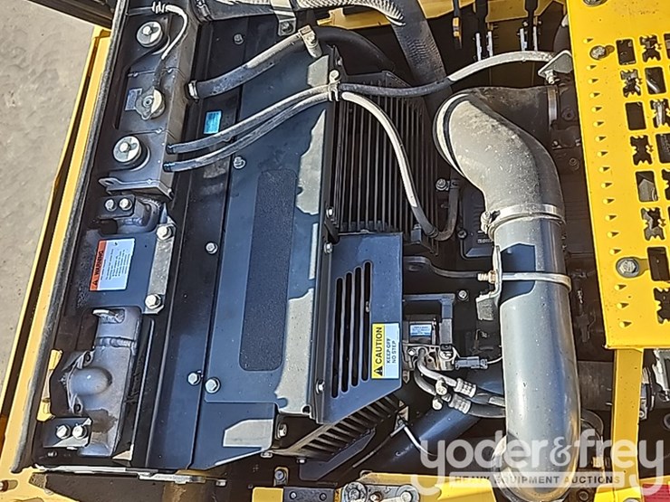 2017-komatsu-pc360-lc-11-image-41