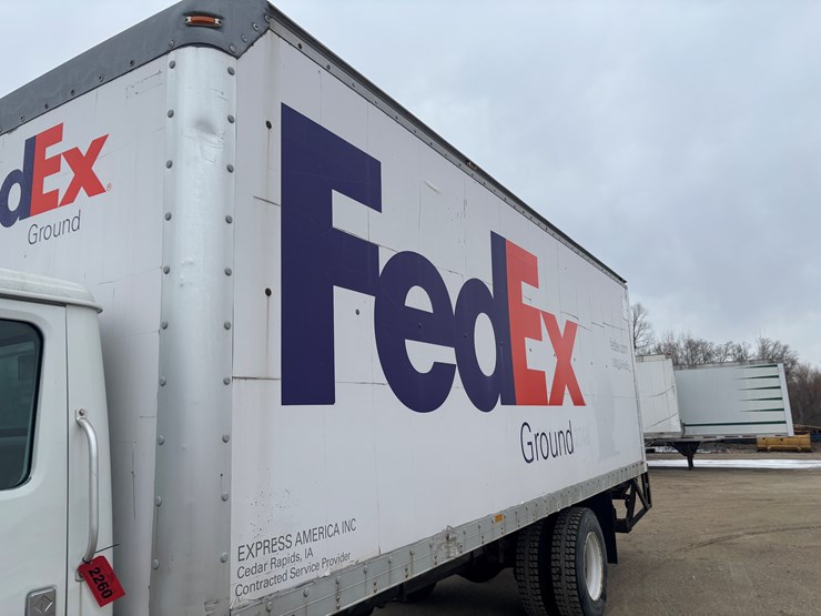 2000-international-4700-image-35