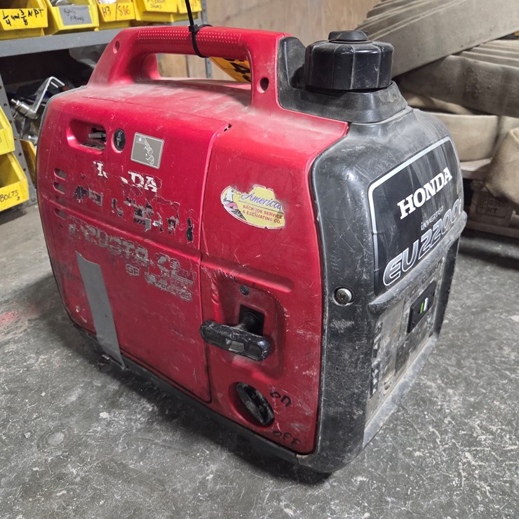 #5431 • Honda EU2200i Gasoline Generator