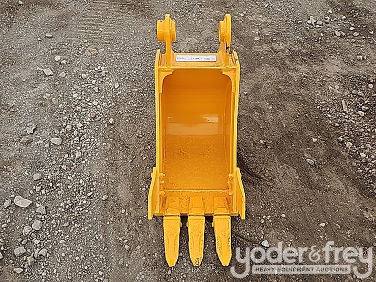 caterpillar-305-image-8