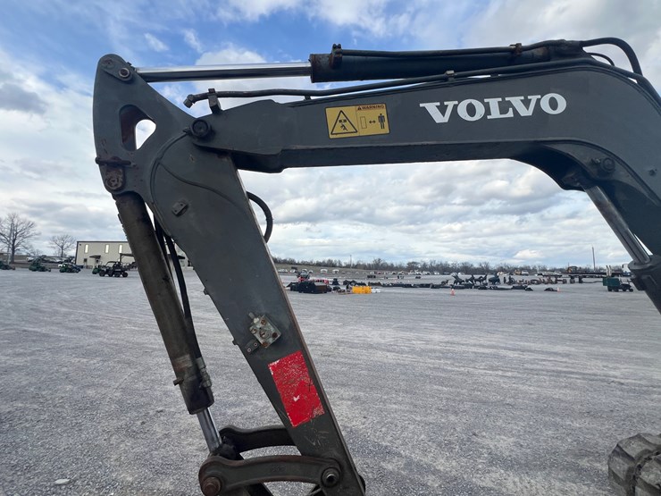 volvo-ecr58-image-11