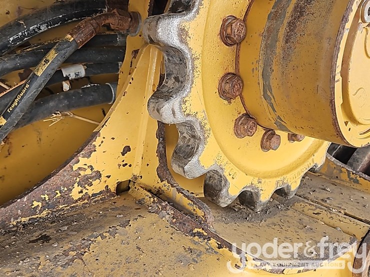2022-caterpillar-289d3-image-12