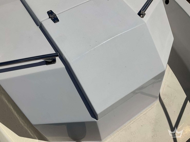 1988-23ft-stealth-craft-boat-w-22ft-boat-trailer-image-15