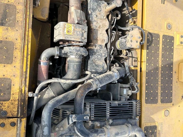 2012-komatsu-pc200-lc-8-image-9