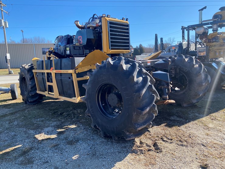 #200-•-2024-bazooka-farmstar-wolverine-lagoon-crawler-(st.-nazianz,-wi)-image-3