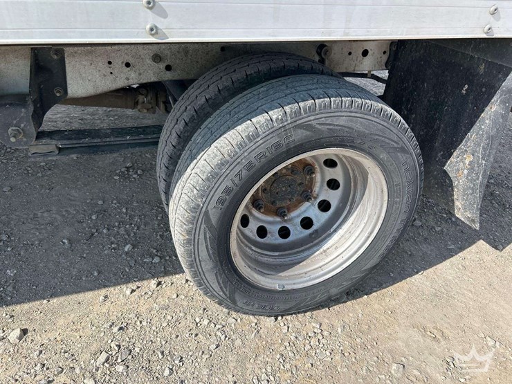 2021-ford-transit-image-34