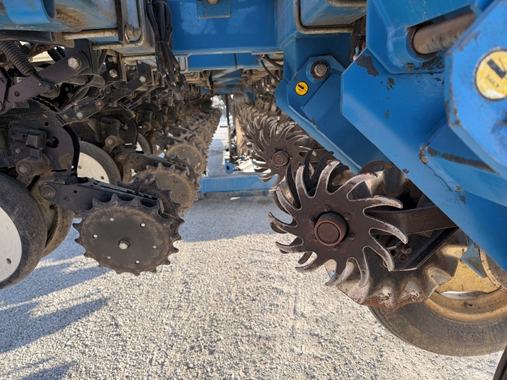 kinze-3650-image-9