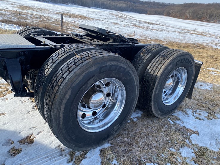 2003-freightliner-argosy-image-21