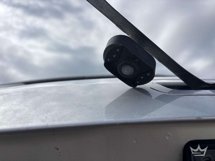 2011-jeep-grand-cherokee-image-23